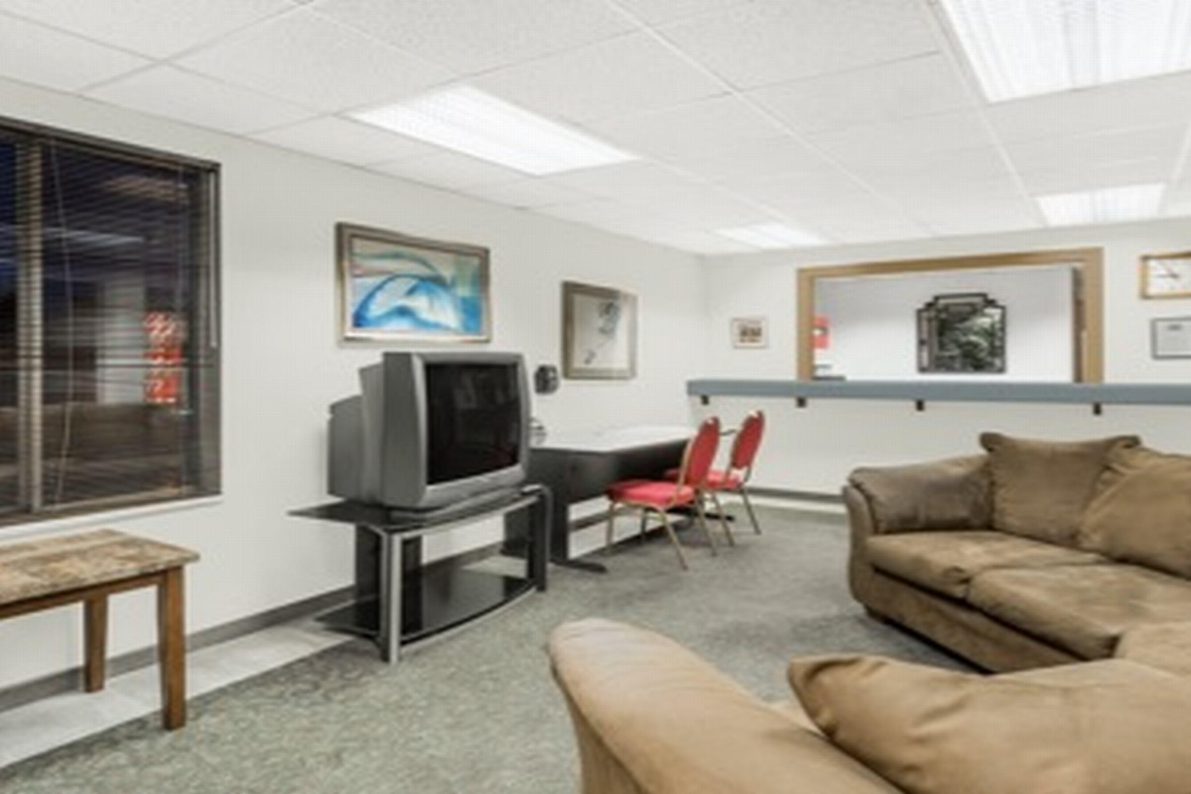 Travelodge By Wyndham Green River Ut Exterior photo